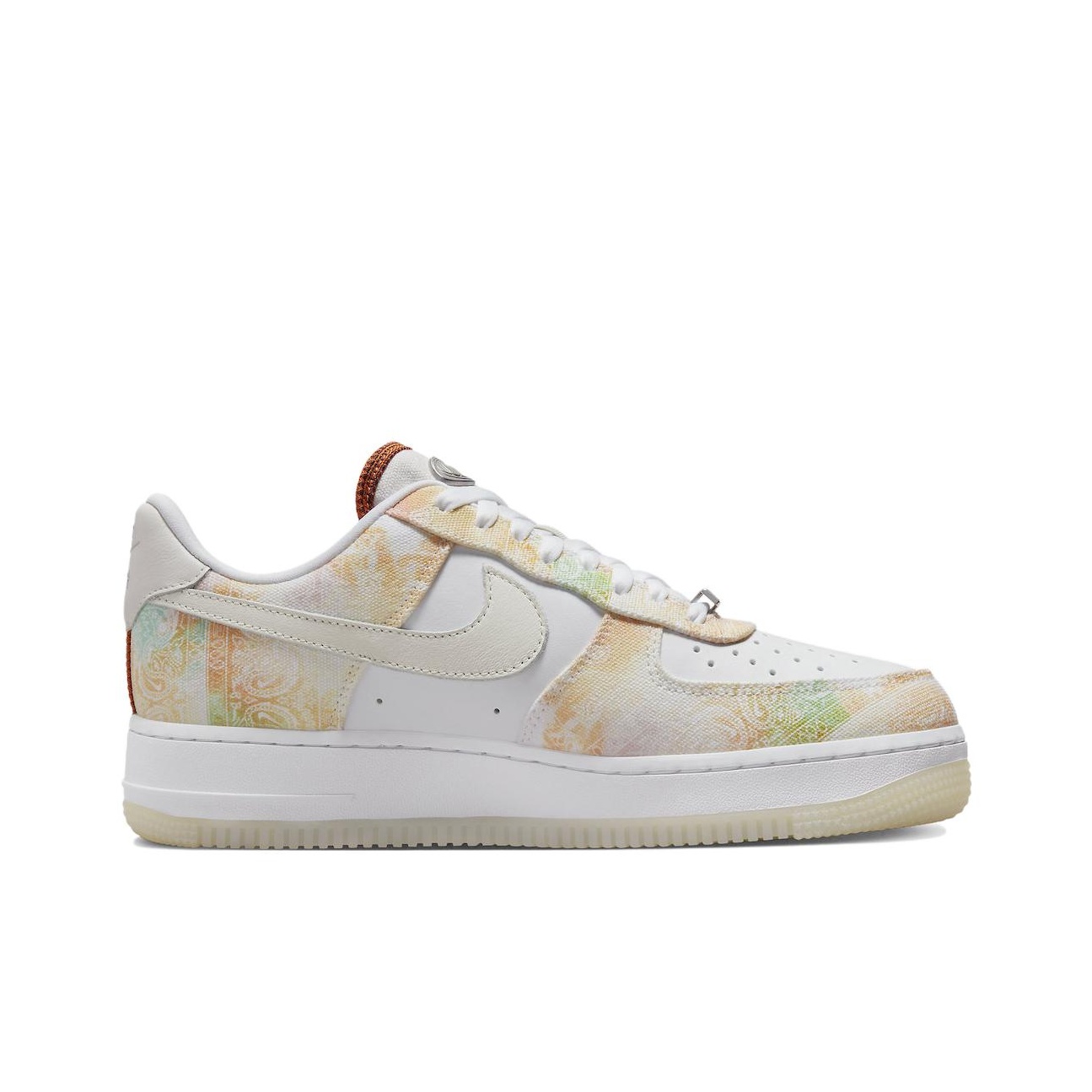 Nike Air Force 1 Low Top Scarp - Nike Shoes Air Force 1 recensione e prezzo